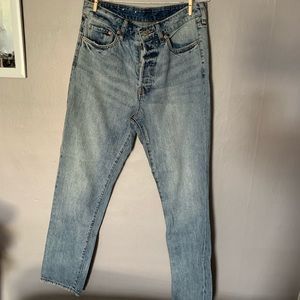 H&M Sz 28 mom type jean